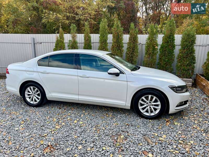 Седан Volkswagen Passat 2017 в Полтаве фото 25 Седан Volkswagen Passat 2017 в Полтаве