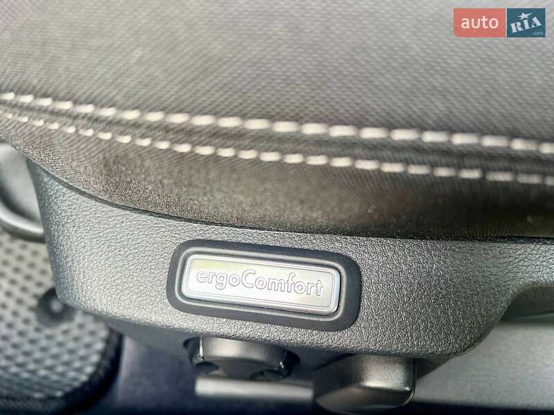 Седан Volkswagen Passat 2017 в Полтаве фото 48 Седан Volkswagen Passat 2017 в Полтаве