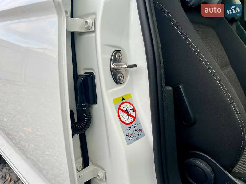 Седан Volkswagen Passat 2017 в Полтаве фото 82 Седан Volkswagen Passat 2017 в Полтаве