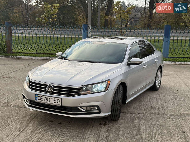 Седан Volkswagen Passat 2015 в Чернівцях