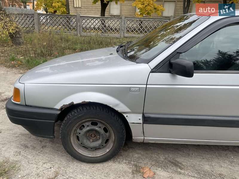Седан Volkswagen Passat 1989 в Киеве фото 6 Седан Volkswagen Passat 1989 в Киеве
