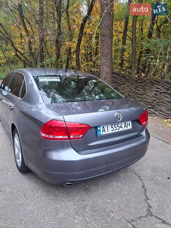 Седан Volkswagen Passat 2013 в Києві