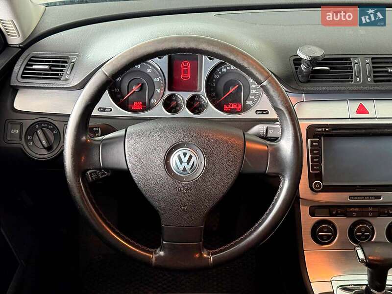 Седан Volkswagen Passat 2008 в Одессе