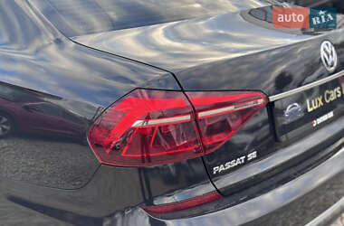Седан Volkswagen Passat 2017 в 