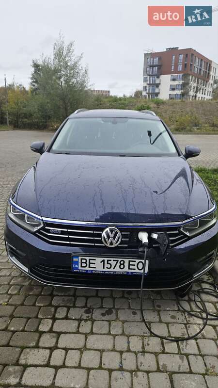 Універсал Volkswagen Passat 2016 в Львові фото 7 Універсал Volkswagen Passat 2016 в Львові