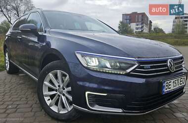 Універсал Volkswagen Passat 2016 в Львові