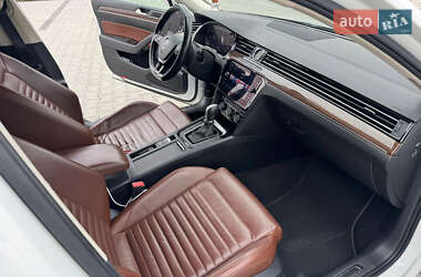 Универсал Volkswagen Passat 2019 в 