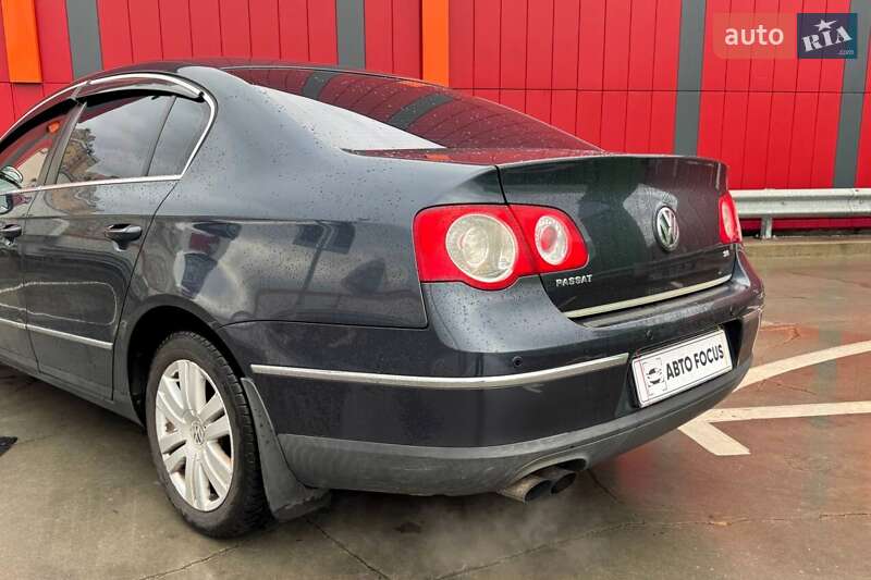 Седан Volkswagen Passat 2006 в Києві