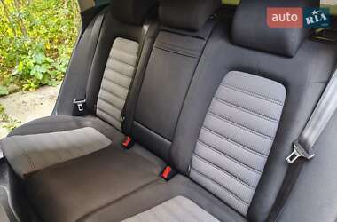 Универсал Volkswagen Passat 2012 в 