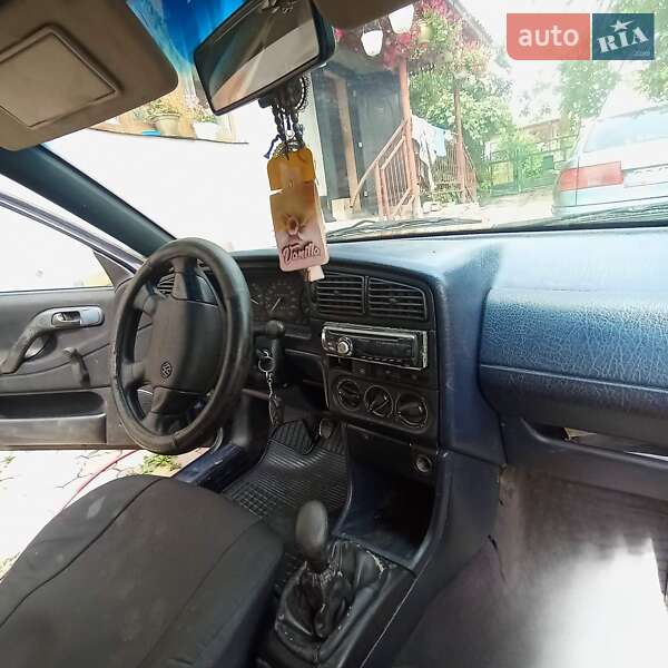Седан Volkswagen Passat 1994 в Львове фото 3 Седан Volkswagen Passat 1994 в Львове