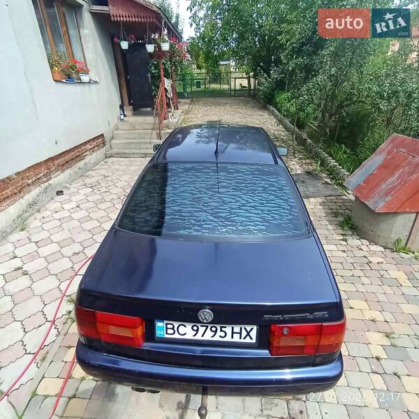Седан Volkswagen Passat 1994 в Львове фото 10 Седан Volkswagen Passat 1994 в Львове
