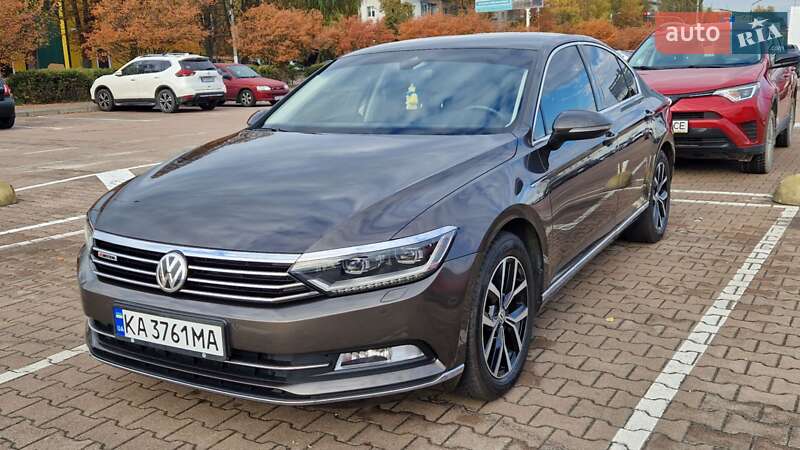 Седан Volkswagen Passat 2016 в Житомире фото Седан Volkswagen Passat 2016 в Житомире