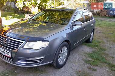 Універсал Volkswagen Passat 2006 в Сколе