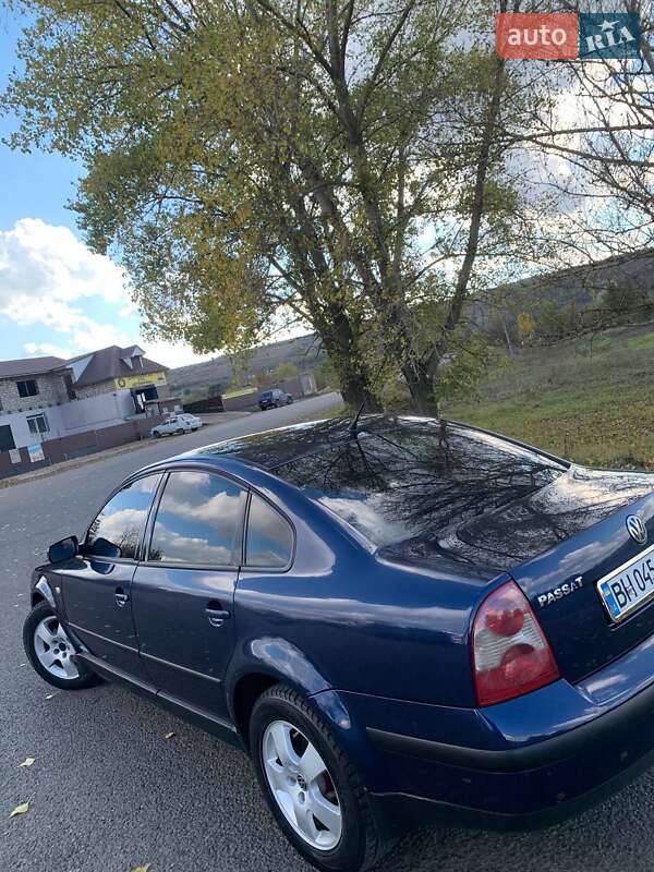 Седан Volkswagen Passat 2001 в Захарьевке фото 9 Седан Volkswagen Passat 2001 в Захарьевке