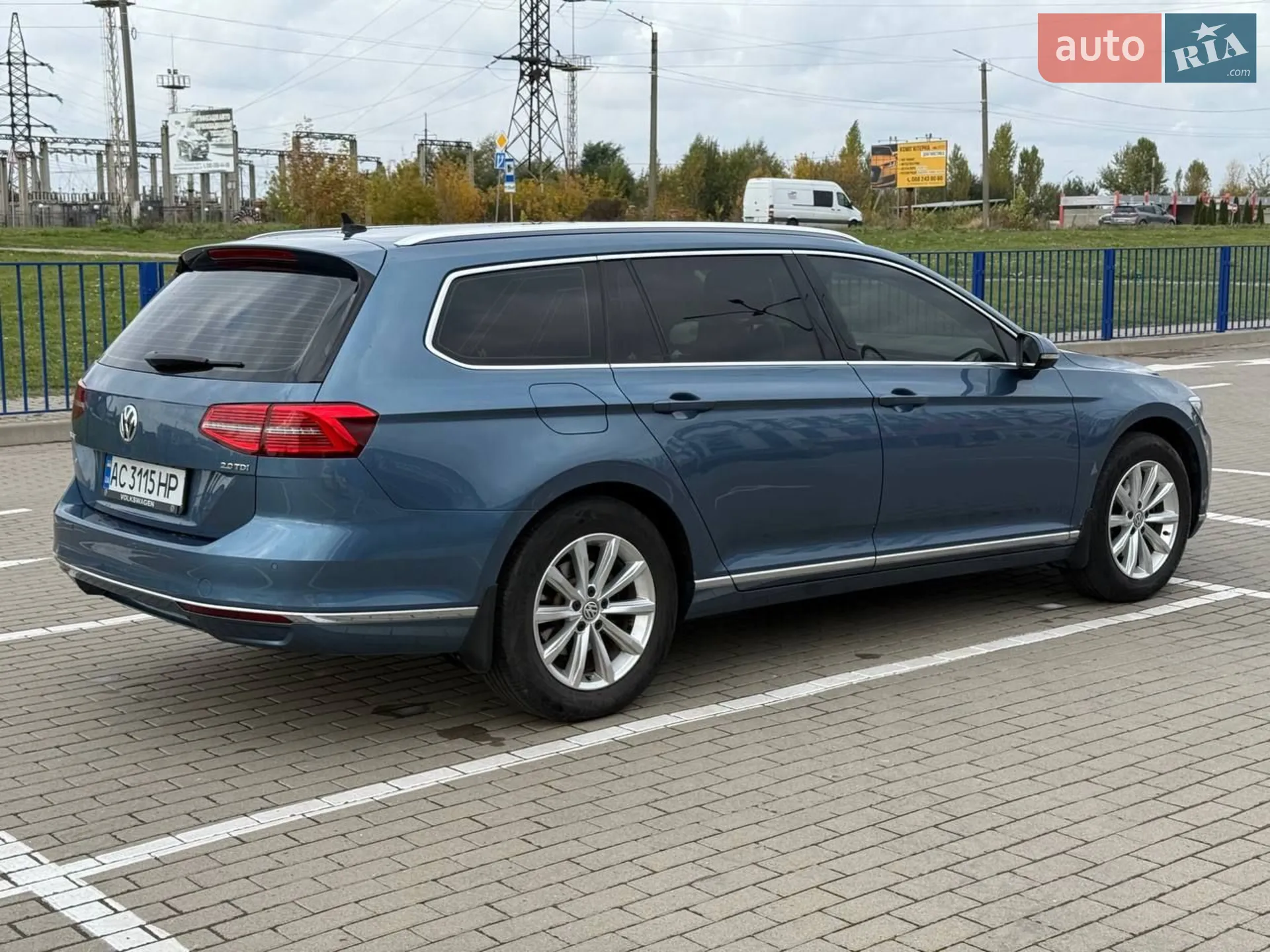 2017 Volkswagen Passat - мініатюра 3