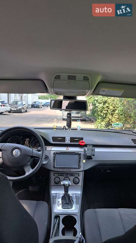 Универсал Volkswagen Passat 2009 в Житомире