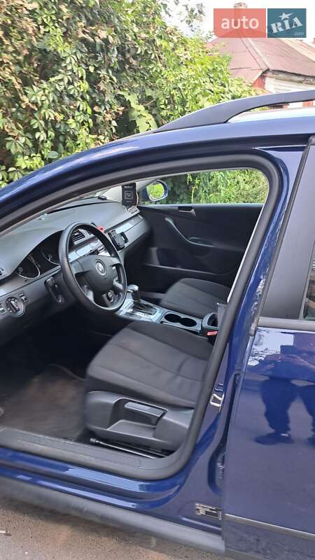 Универсал Volkswagen Passat 2009 в Житомире