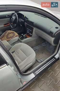 Универсал Volkswagen Passat 2002 в  фото 5 Универсал Volkswagen Passat 2002 в