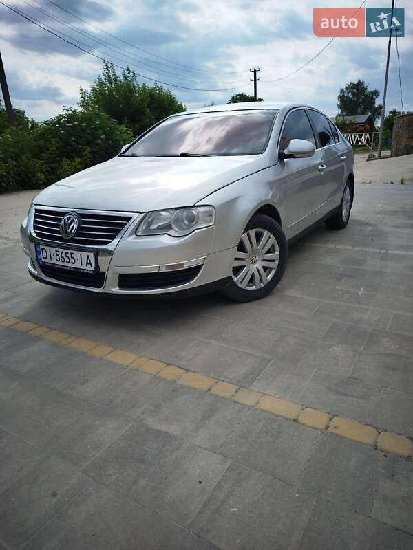Седан Volkswagen Passat 2006 в 