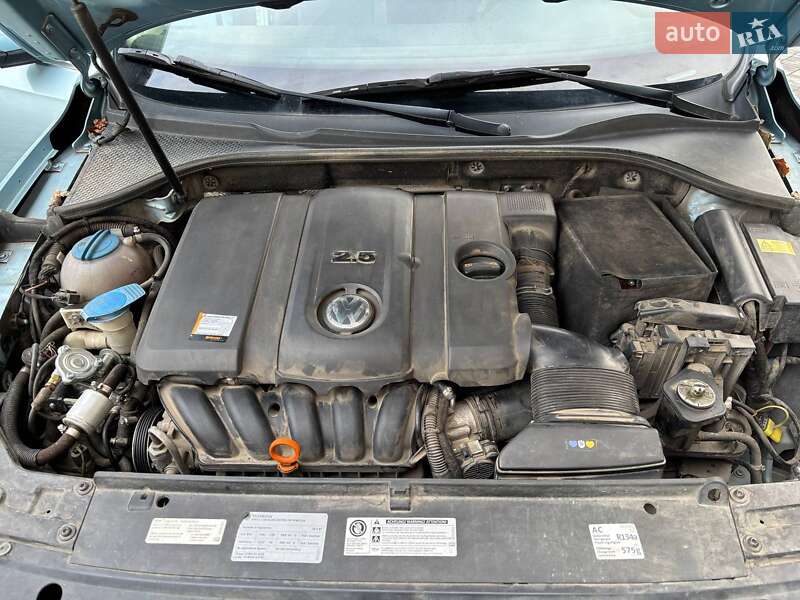 Седан Volkswagen Passat 2013 в Львове фото 12 Седан Volkswagen Passat 2013 в Львове