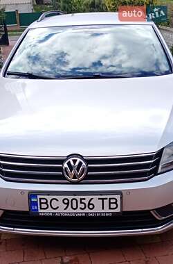 Універсал Volkswagen Passat 2011 в Шептицькому
