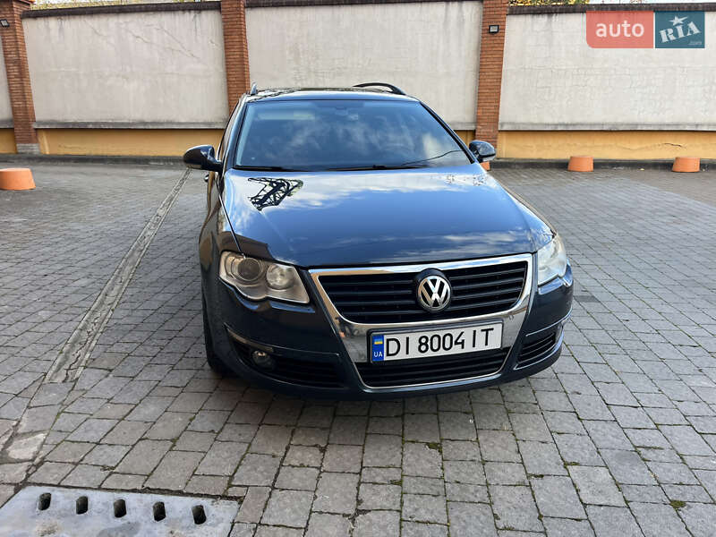 Універсал Volkswagen Passat 2008 в Коломиї