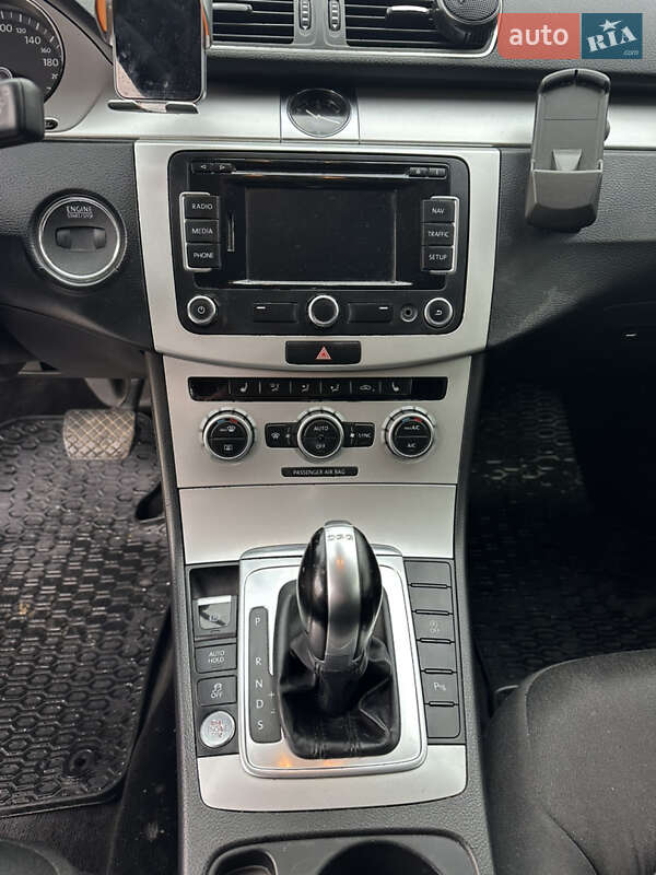 Универсал Volkswagen Passat 2014 в Стрые фото 22 Универсал Volkswagen Passat 2014 в Стрые