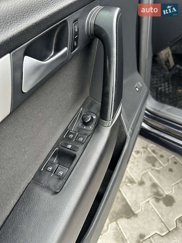 Универсал Volkswagen Passat 2014 в Стрые фото 27 Универсал Volkswagen Passat 2014 в Стрые