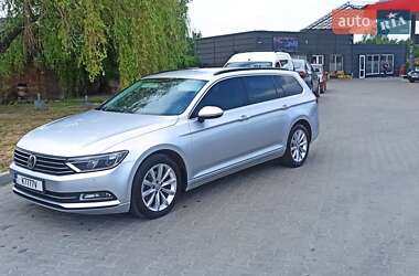 Універсал Volkswagen Passat 2016 в Коломиї