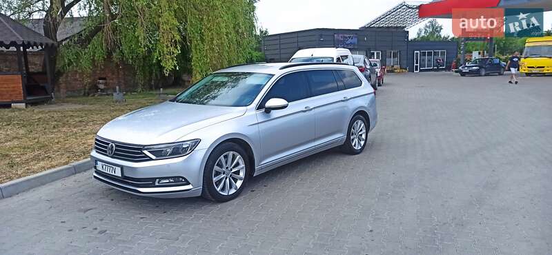 Универсал Volkswagen Passat 2016 в 