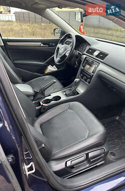 Седан Volkswagen Passat 2015 в 