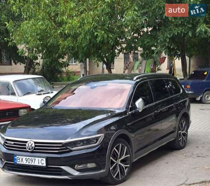 Універсал Volkswagen Passat 2015 в Кам'янець-Подільському