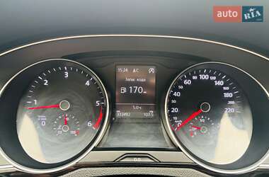 Универсал Volkswagen Passat 2015 в 