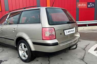 Универсал Volkswagen Passat 2004 в 