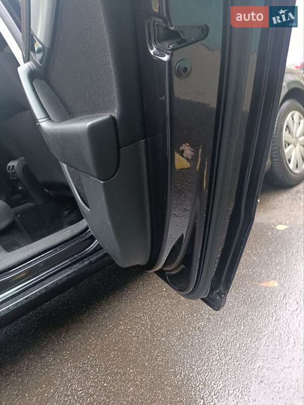 Універсал Volkswagen Passat 2010 в Полтаві фото 9 Універсал Volkswagen Passat 2010 в Полтаві