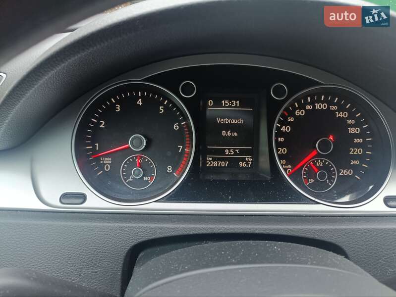 Універсал Volkswagen Passat 2010 в Полтаві фото 12 Універсал Volkswagen Passat 2010 в Полтаві