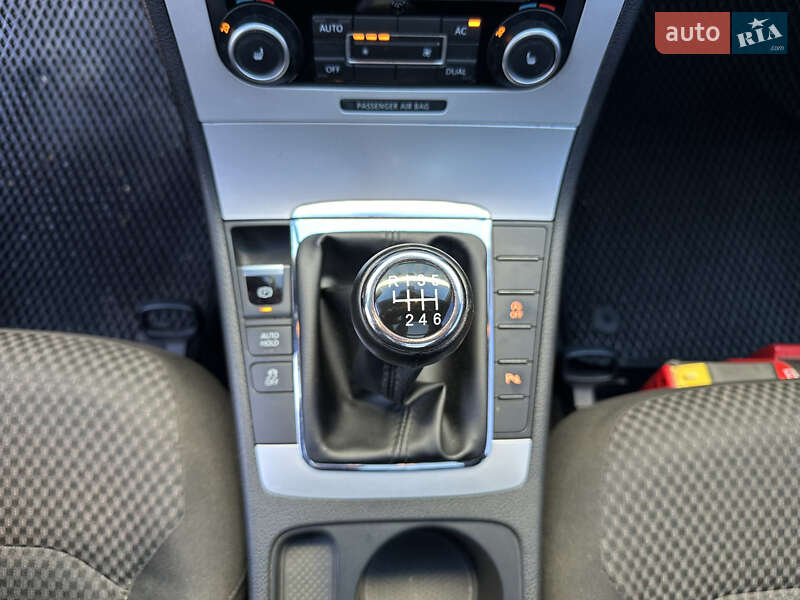 Универсал Volkswagen Passat 2011 в Черновцах фото 19 Универсал Volkswagen Passat 2011 в Черновцах