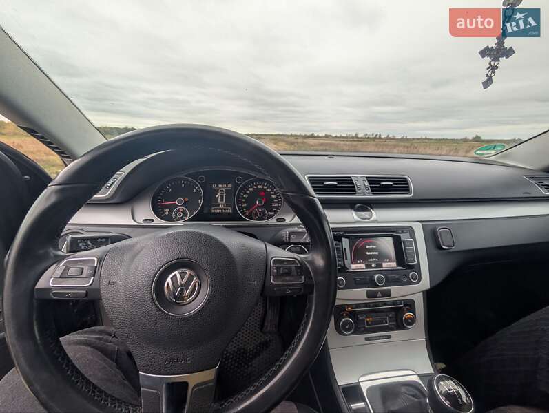 Универсал Volkswagen Passat 2011 в Камне-Каширском фото 7 Универсал Volkswagen Passat 2011 в Камне-Каширском