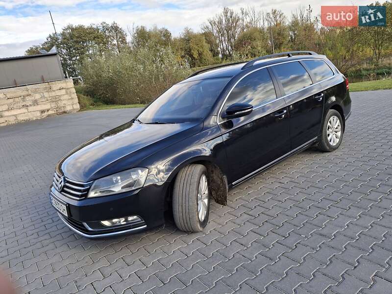 Универсал Volkswagen Passat 2012 в Тернополе