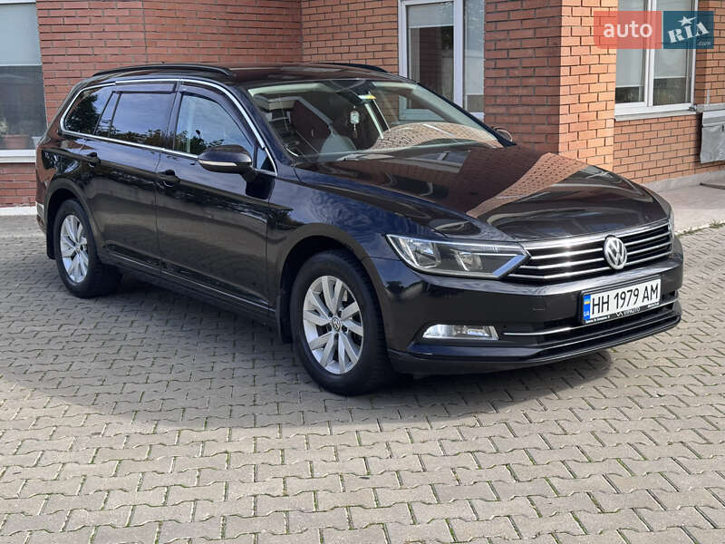Универсал Volkswagen Passat 2015 в Одессе фото 4 Универсал Volkswagen Passat 2015 в Одессе