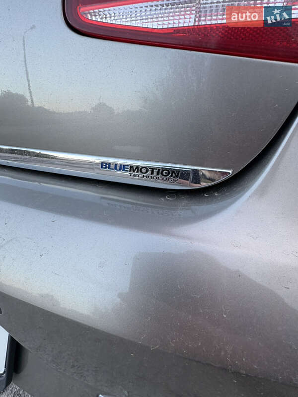 Седан Volkswagen Passat 2013 в Каменец-Подольском