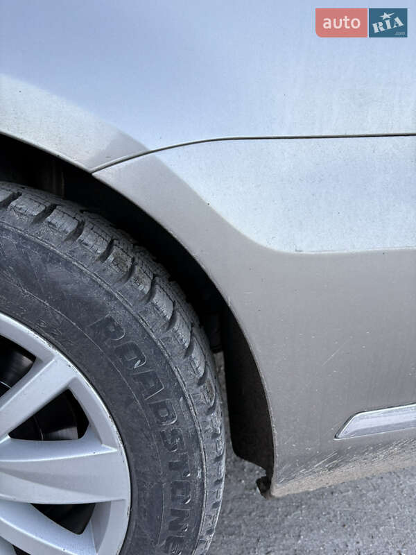 Седан Volkswagen Passat 2013 в Каменец-Подольском