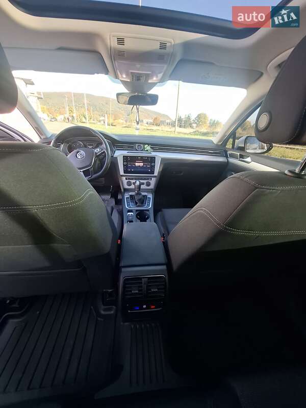 Универсал Volkswagen Passat 2019 в Виноградове фото 20 Универсал Volkswagen Passat 2019 в Виноградове