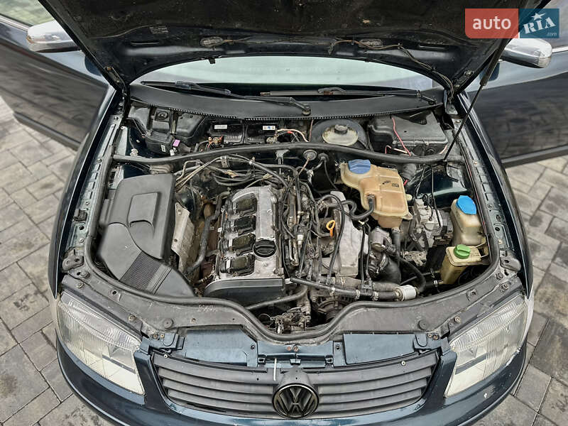 Седан Volkswagen Passat 1997 в Луцке