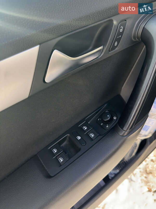 Универсал Volkswagen Passat 2011 в Первомайске