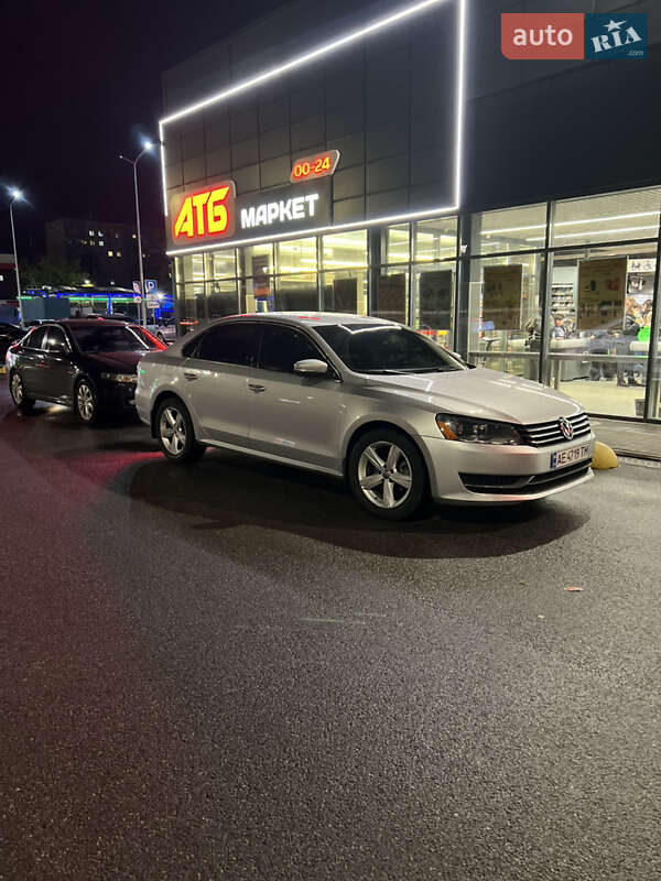 Volkswagen Passat 2013 Volkswagen Passat 2013