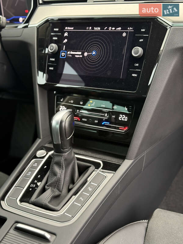 Седан Volkswagen Passat 2022 в Луцьку фото 96 Седан Volkswagen Passat 2022 в Луцьку