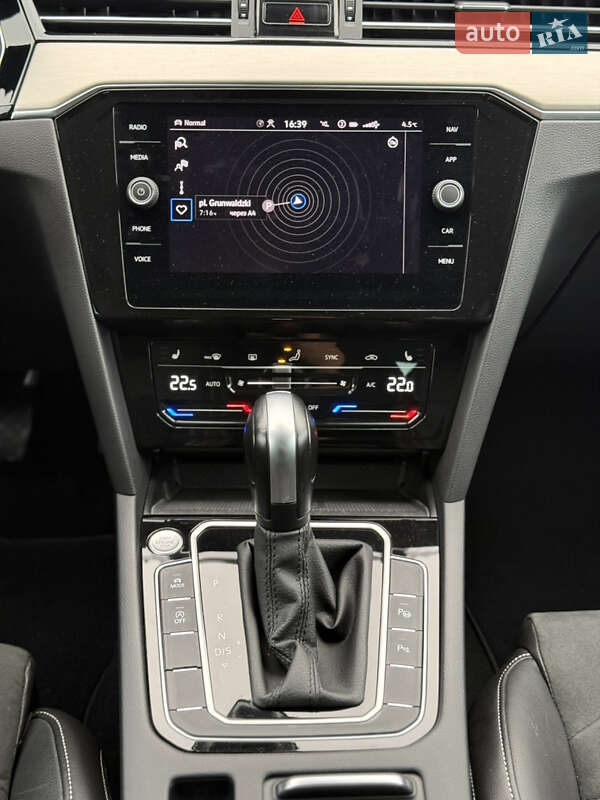 Седан Volkswagen Passat 2022 в Луцьку фото 121 Седан Volkswagen Passat 2022 в Луцьку