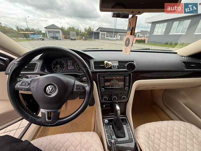 Седан Volkswagen Passat 2014 в Ковеле