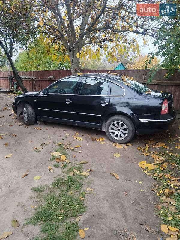 Седан Volkswagen Passat 2002 в Черкассах